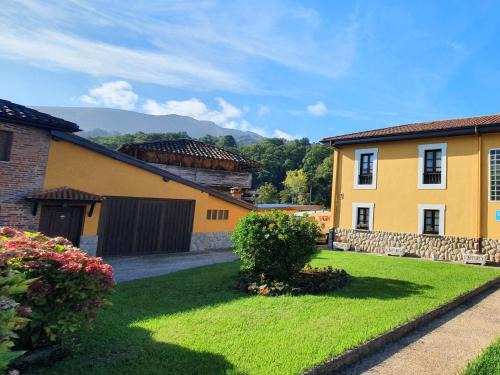 Soto de las Duenas House | Family-Friendly Retreat at Casa El Molín, 4-Star Rated