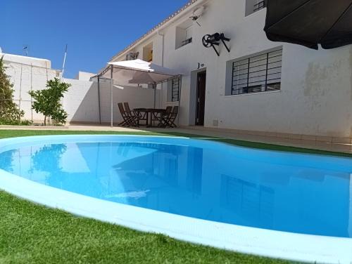 Velez de Benaudalla House | Discover Casa el Molino: Family-Friendly & Pet Welcoming