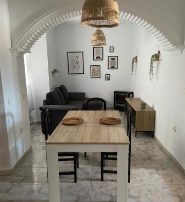 Arcos de la Frontera Apartment | Discover El rincón de San Pedro – Family-Friendly Retreat