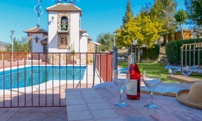 Loja House | Relax at Casa El Secanillo Loja: Oceanfront Escape Awaits