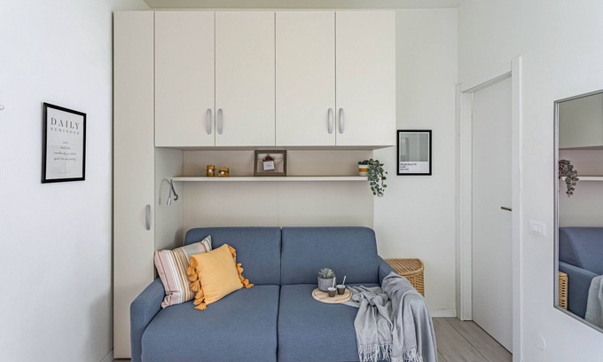 Pavia Apartment | Cozy Casa Elena: Family-Friendly with Spa & Breakfast