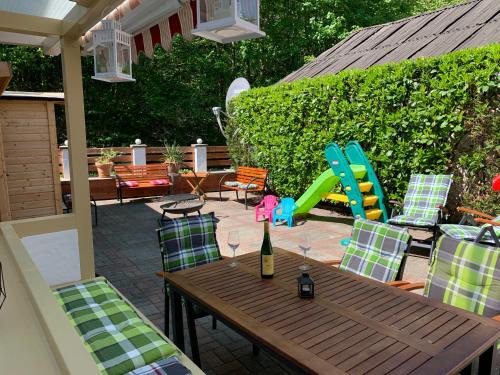 Bernkastel House | Casa Elisa - Oceanfront Retreat with Outstanding Reviews