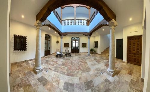 Almagro Apartment | Discover Casa Elsa Almagro: Rated 9.9/10 with Pool & Kitchen
