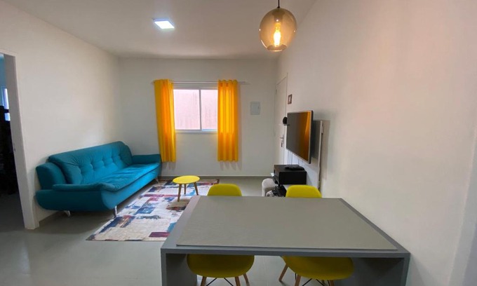 Indaia Apartment | Beachside Retreat: Casa em Bertioga with Ocean View