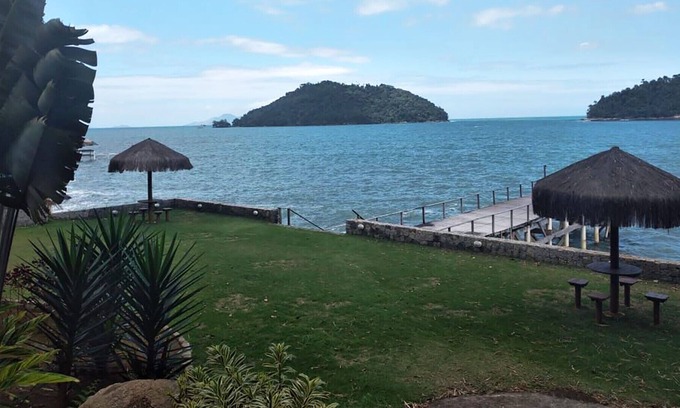 Conceicao de Jacarei House | Casa em condomínio c acesso ao mar em Mangaratiba