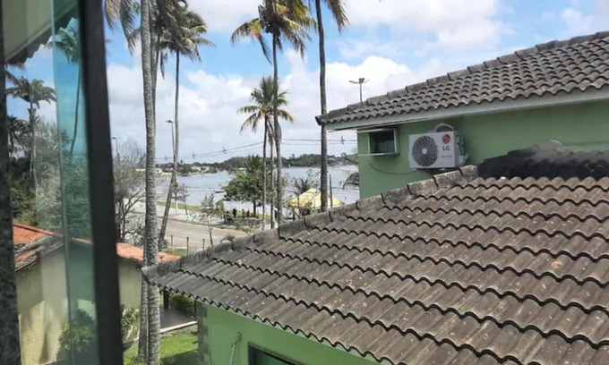 Portinho House | Comfortable Casa in Gated Community with Parking Access
