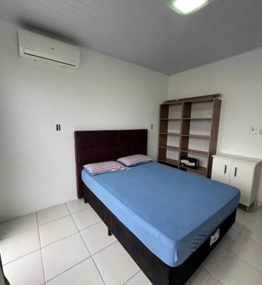Imarui House | Refresh Your Stay at Casa com Piscina with a Pool