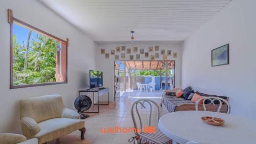 Praia da Olaria House | Beachside Casa in Sao Sebastiao - Pet Friendly Retreat
