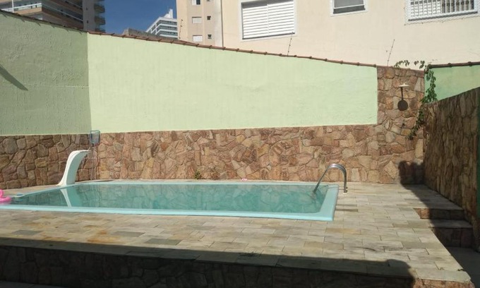 Caicara House | Relaxing Getaway at Casa em Vila Caiçara - Praia Grande