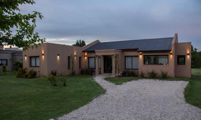 General Rodriguez House | Discover Casa en Club de Campo with Pool and Family Fun