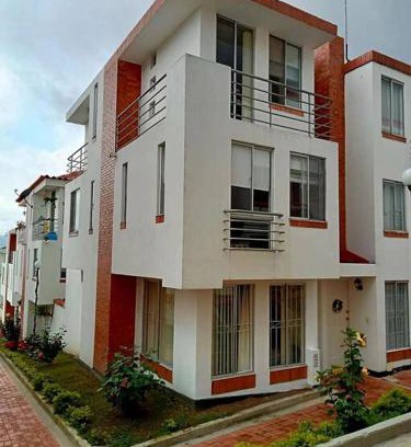 Fusagasuga House | Cozy Casa en Condominio with Pool and Pet-Friendly Perks