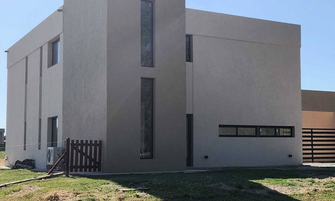 Pilar House | Newly Built Casa en el Campo Cardales with Pool & Spa