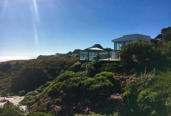 Los Vilos House | Beachfront Casa en la Playa: Family-Friendly Getaway