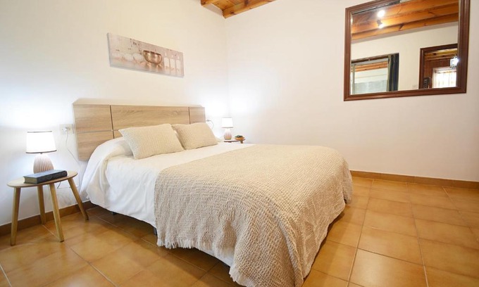 Vilanova House | Oceanfront Casa en Playa de As Sinas - Family Friendly Getaway