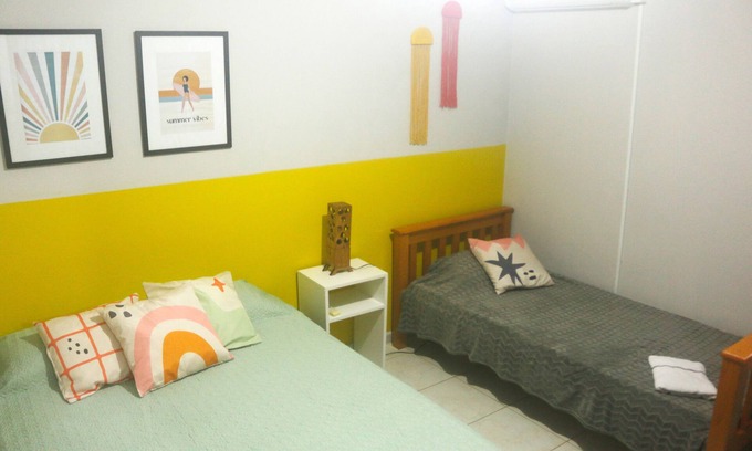 Arroio Teixeira House | Casa Encantadora: Family & Pet-Friendly Near the Beach