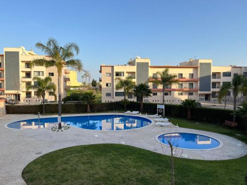 Telheiro Apartment | Experience Casa Ensolarada: Oceanfront Pool Retreat