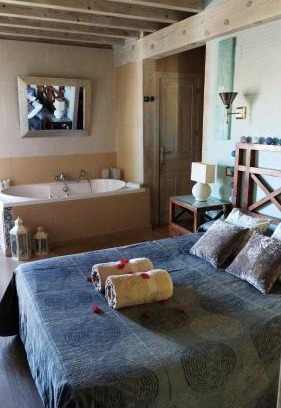 Gilgarcia Apartment | Experience Casa Ensueño: Oceanfront Oasis with Spa & More