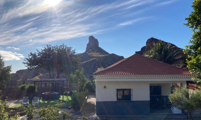 Tejeda House | Pet-Friendly Casa EntreRoques: 4-Star Stay with Hot Tub