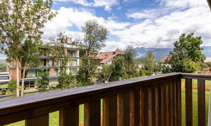 Santo Stefano Apartment | Discover Casa Erika: Family-Friendly Stay Near Plan de Corones