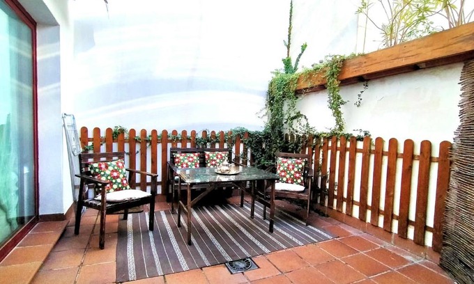 Armilla House | Discover Casa Escapada a Granada: Family-Friendly Retreat