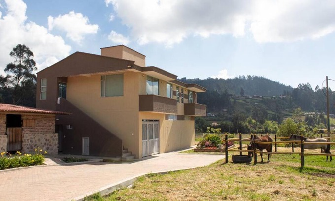 Duitama Apartment | Top-Rated Casa Establo: Family-Friendly Rural Retreat