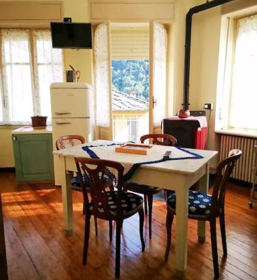 Ceres Apartment | Pet-Friendly Casa Ethan: Family Retreat with Top Ratings