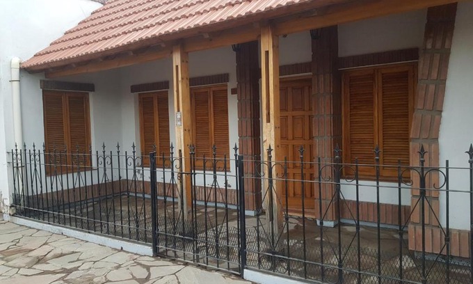 Lujan de Cuyo House | Family-Friendly Retreat at Casa Eva - Rated 9/10 by Guests