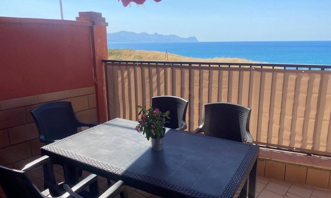 Balestrate Apartment | Casa Fabrizio: Sea View, Town Center & Top-Rated Comfort