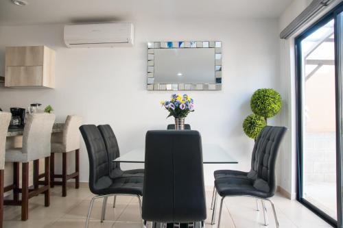 Mazatlan House | Family Retreat for 8 in a Safe Residential Area