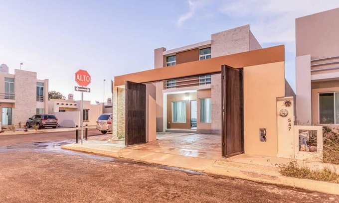 Merida Municipality House | Pet-Friendly Casa Familiar Sian Kaan with Pool & Spa