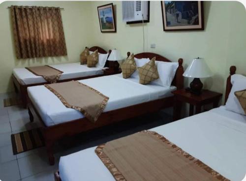 Basco Hotel | Discover Casa Feliciano: Family-Friendly 5-Star Retreat