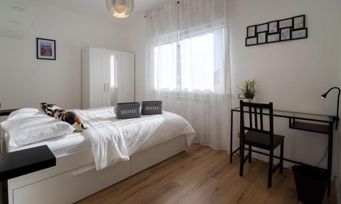 Udine Apartment | Casa Felicità: Family-Friendly Retreat with Breakfast Included