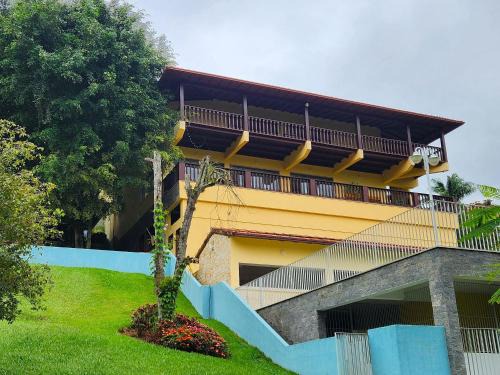 Itaipava House | Comfortable Family Retreat at Casa Feliz in Jardim Itaipava