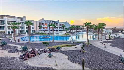 Puerto Penasco Apartment | Explore Casa Felsted Torre 1 at Mayan Lakes Resort