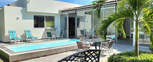Ricaurte House | Relax at CASA FINCA with Hot Tub, A/C & Free Wifi