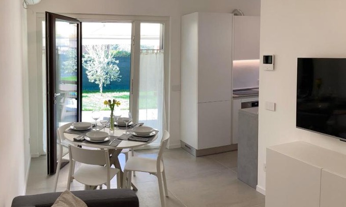 Torbole sul Garda Apartment | Exceptional Casa Fiorella: Family-Friendly Retreat Awaits