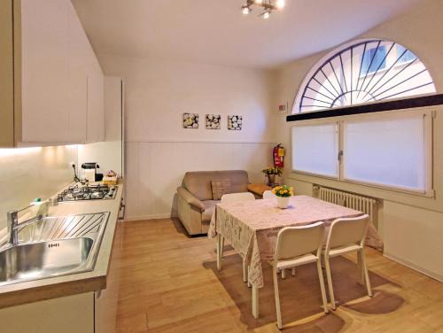 Old Town Apartment | Family-Friendly Retreat at Casa Fischer 1