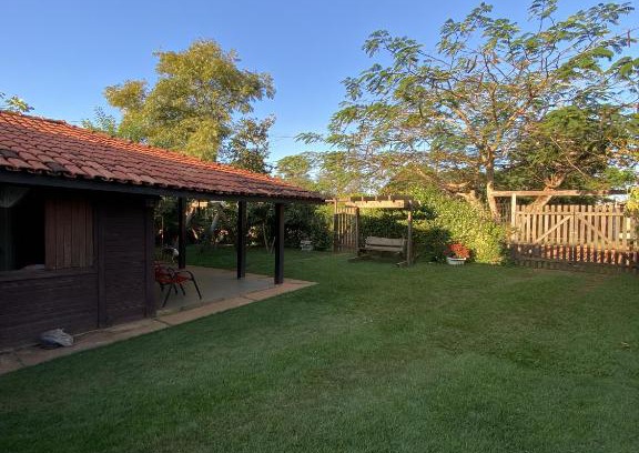 Chapada dos Guimaraes House | Family-Friendly Stay at Casa Flamboyant with Kitchen Access