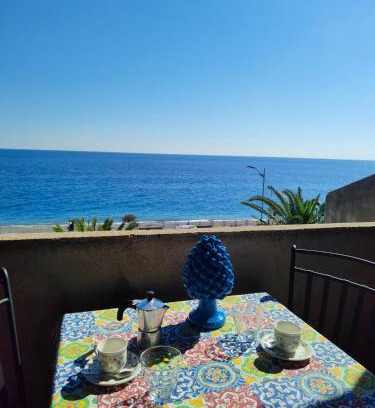 Santa Teresa di Riva House | Oceanfront Bliss at Casa Fleres - Rated 10/10 by Guests