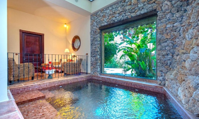 Alcaucin Villa | Relax at Casa Flores with Indoor Heated Pool & Ocean Views