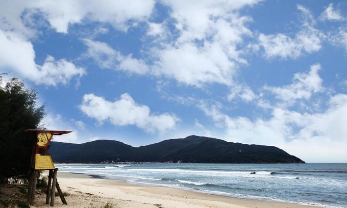 Acores Apartment | Casa Florianópolis: Beachfront Retreat on Sul da Ilha