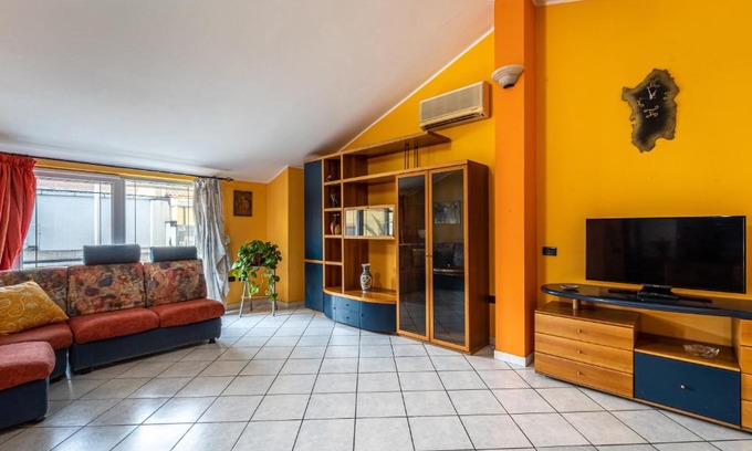 Assemini House | Discover Casa Flu: Family & Pet Friendly Retreat