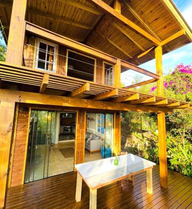 Armacao House | Ocean View Retreat: Casa frente pro Mar at Praia Matadeiro