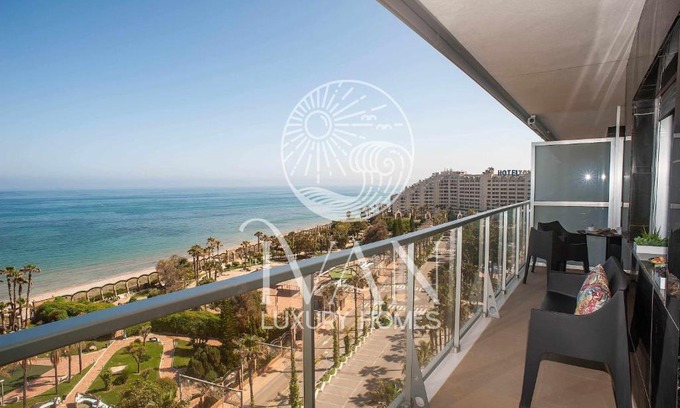 Marina d'Or Apartment | Beachfront Casa Front: Family-Friendly Stay with Pool Access