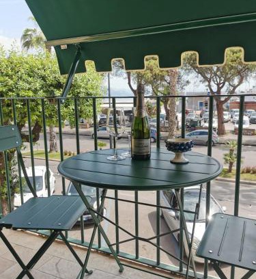 Gaeta House | Experience Casa Gaeta: Pet-Friendly Getaway with Dining