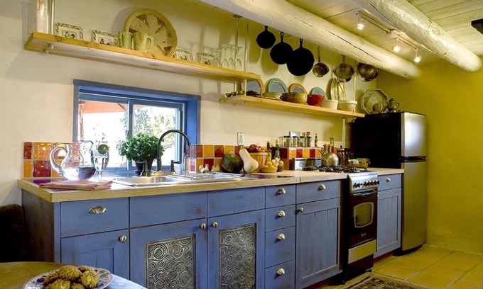 Taos Hotel | Artisan Inn Casa Gallina: 5-Star Family-Friendly Retreat
