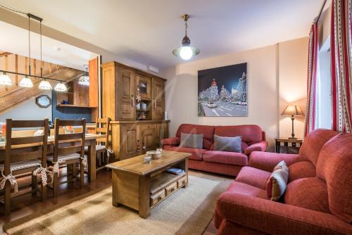 Bossost Ski Chalet | Guest Rated 9.5: Casa Garona by SeaMount Rentals