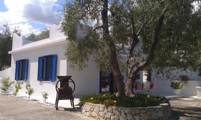 Mattinata House | Relax at Casa Giovanni: Spa Retreat in Mattinata, Puglia