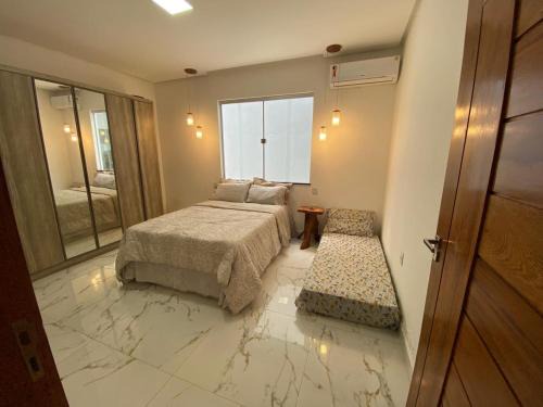 Jequie House | Discover Casa Girassol: Pet-Friendly Family Retreat