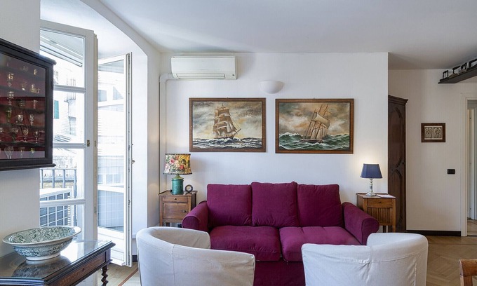 Genoa Historical Centre Apartment | Casa Giustiniani: Highly Rated with Family-Friendly Amenities